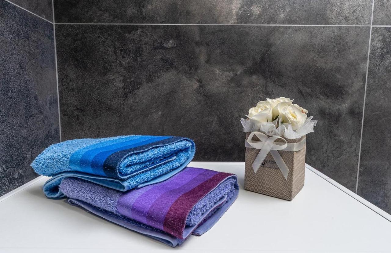Luxury Apartments Smartplaza Obolon Metro Minskai キエフ エクステリア 写真