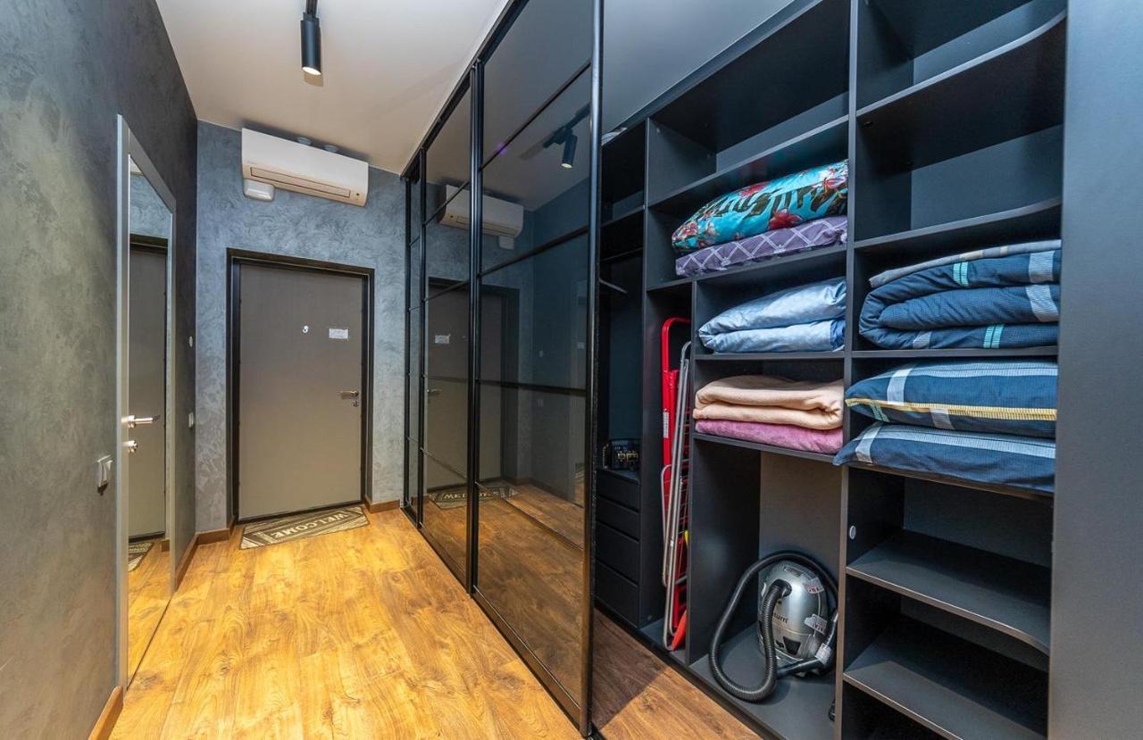 Luxury Apartments Smartplaza Obolon Metro Minskai キエフ エクステリア 写真