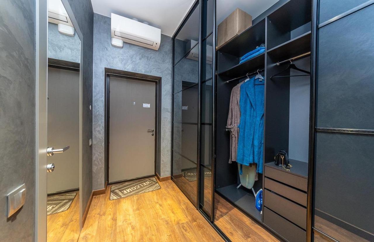 Luxury Apartments Smartplaza Obolon Metro Minskai キエフ エクステリア 写真