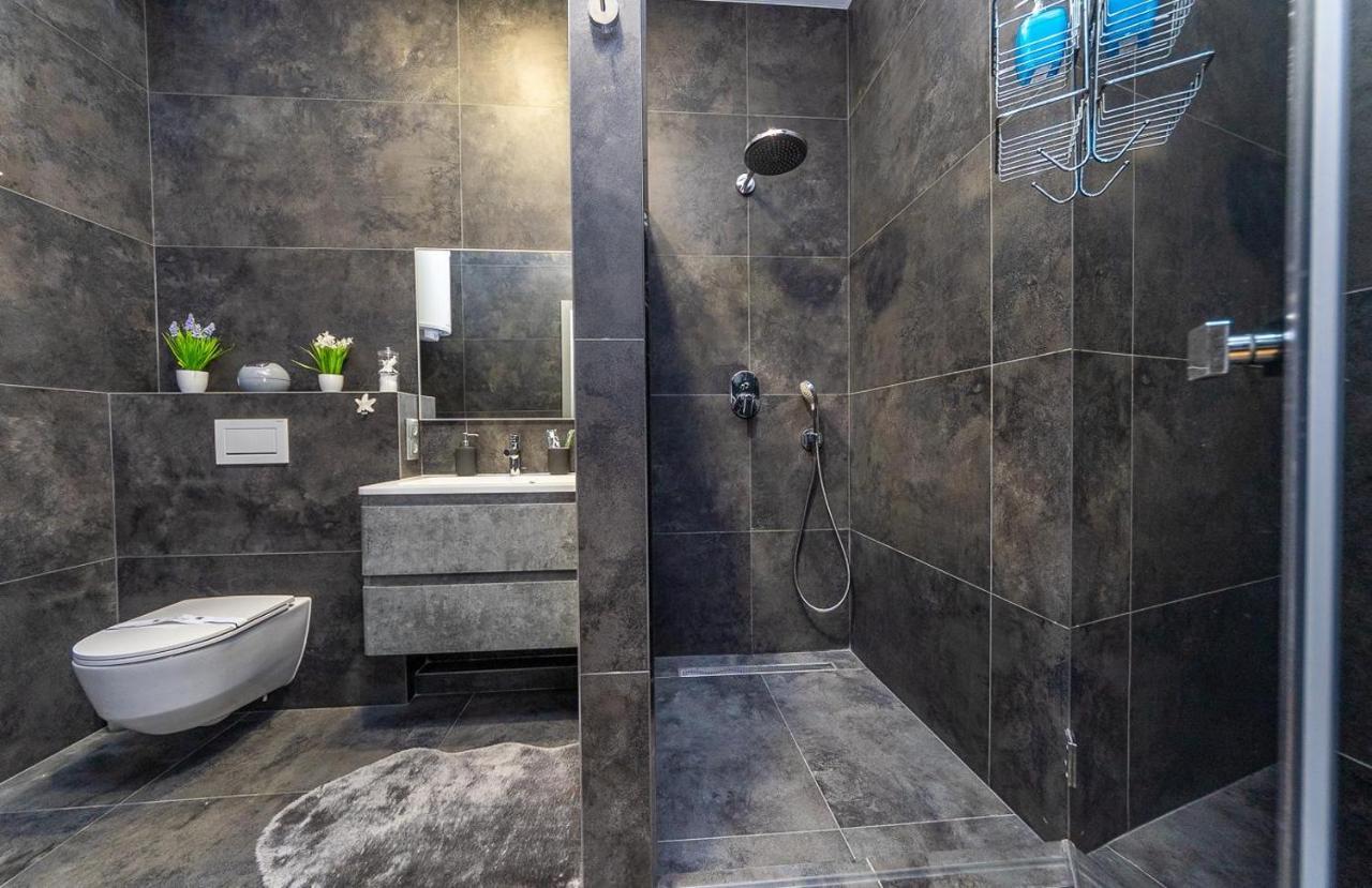 Luxury Apartments Smartplaza Obolon Metro Minskai キエフ エクステリア 写真
